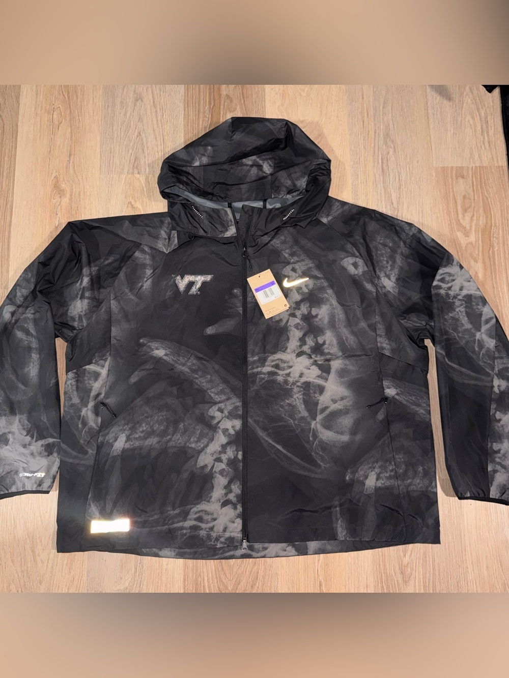 Nike x Virginia $220 Tech Nike Storm Jacket - Size 3XL
